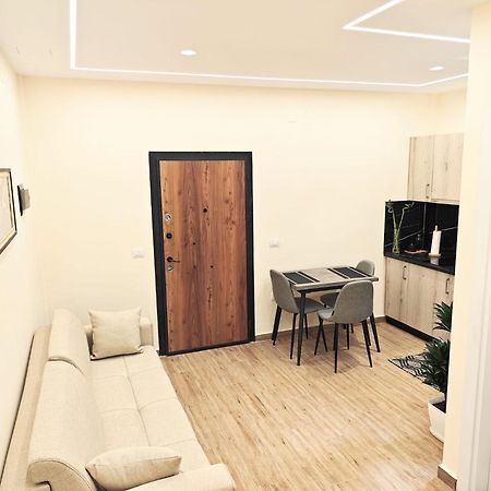 New Apartment Close To Sea And Downtown Vlorë Eksteriør billede