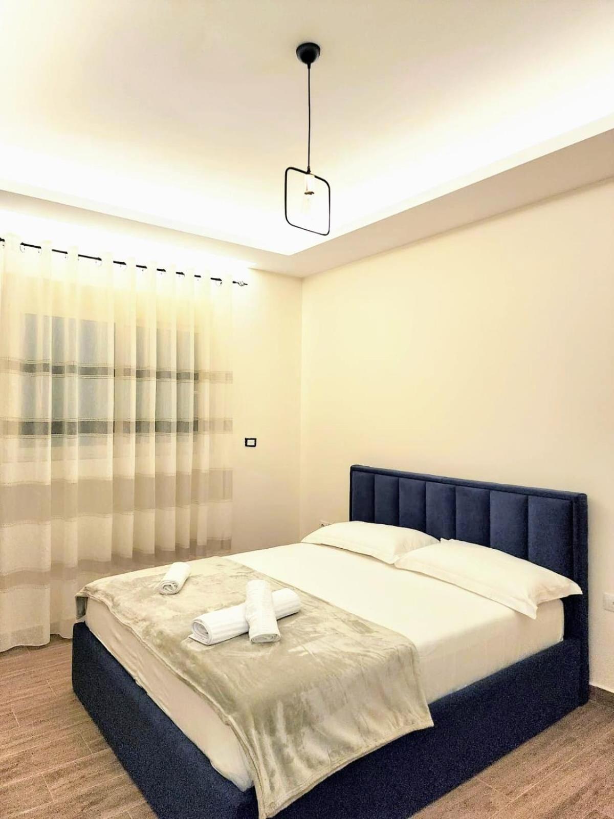 New Apartment Close To Sea And Downtown Vlorë Eksteriør billede